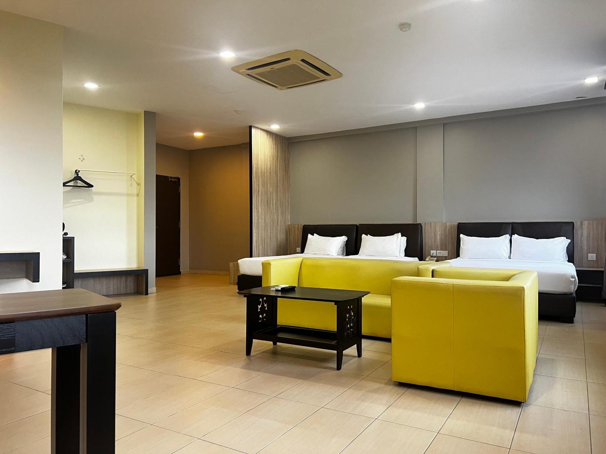 Sin Lien Hotel Keluang Ngoại thất bức ảnh