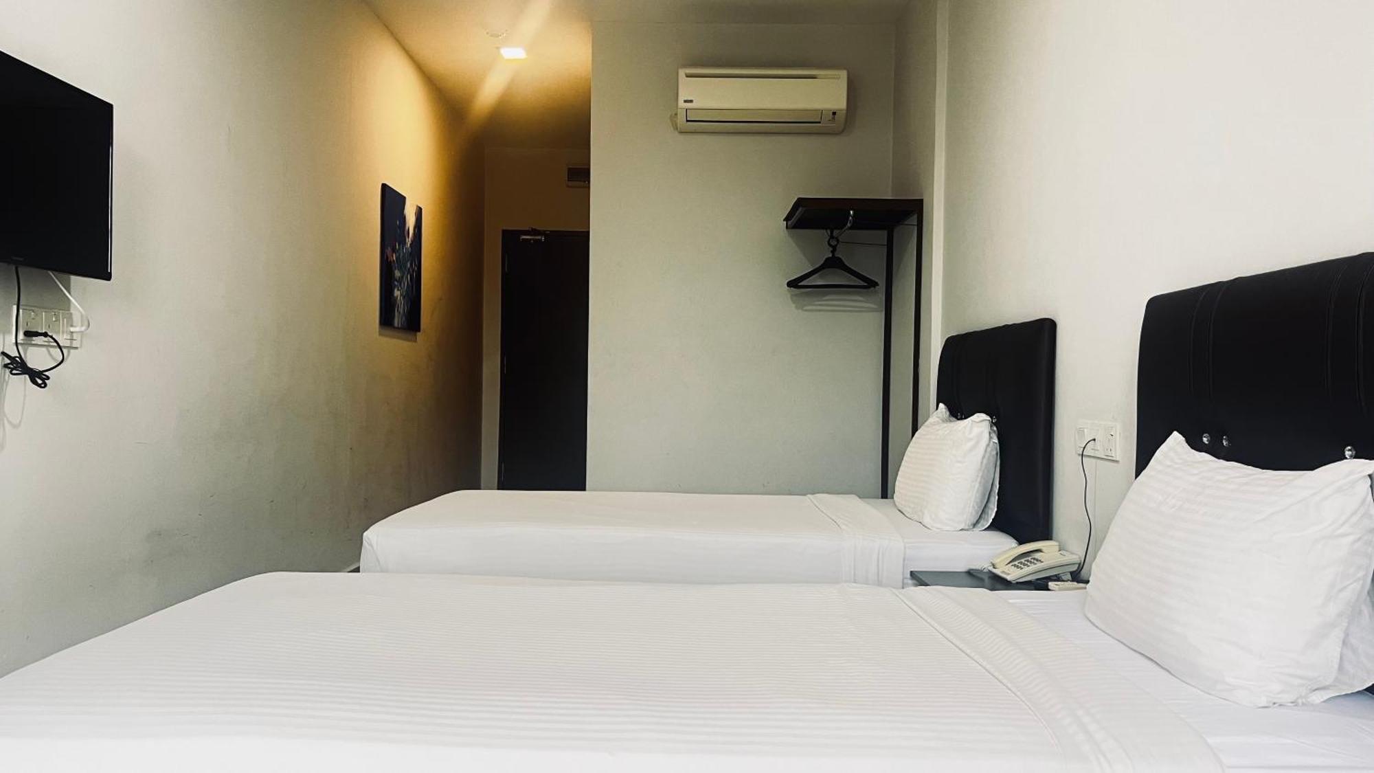 Sin Lien Hotel Keluang Ngoại thất bức ảnh