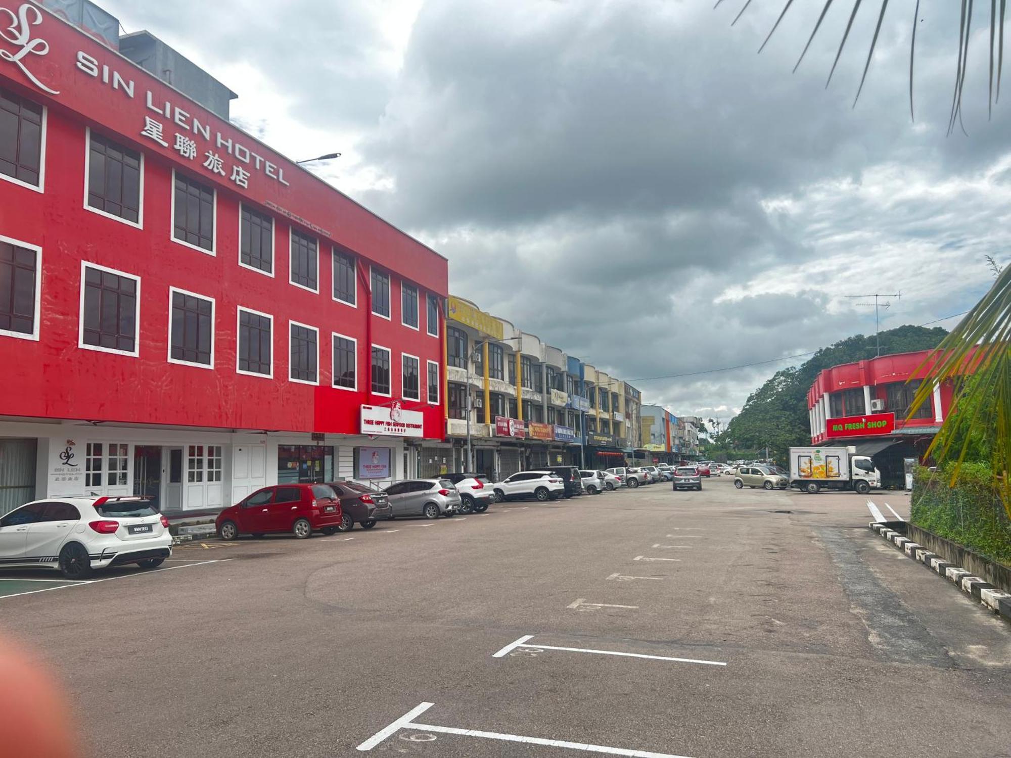 Sin Lien Hotel Keluang Ngoại thất bức ảnh